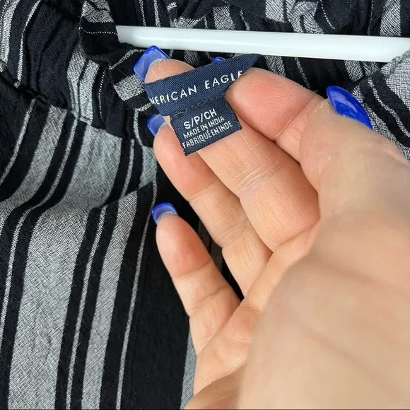 American Eagle smocked leisure slacks - Picture 7 of 7